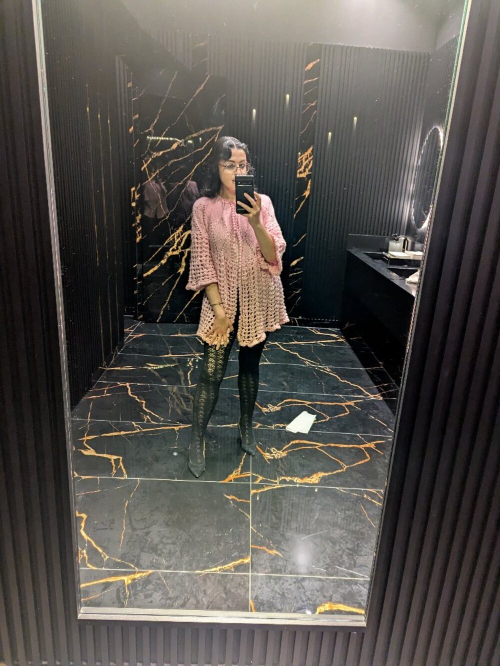 Hi